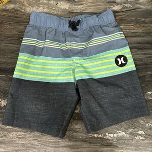 Boys Shorts Lot 5/6 Tommy Bahama Hurley Swim Shorts And Regular Everyday Shorts